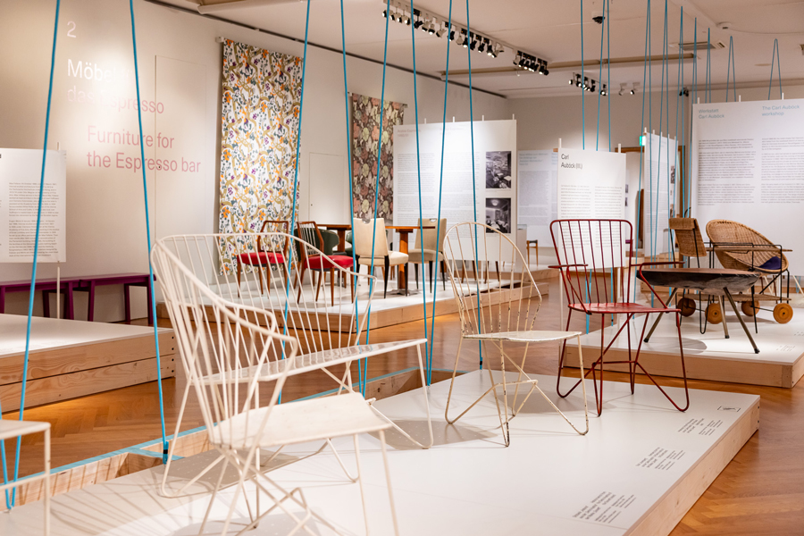 Sonderausstellung Made in Austria Stuhlgarnitur
