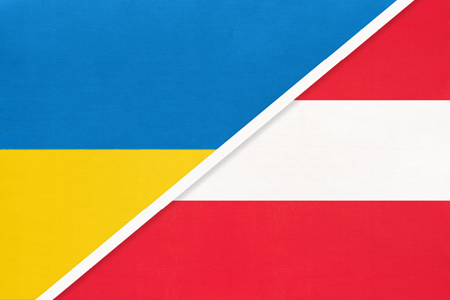 Flagge der Ukraine und Österreichs - Beziehung und Partnerschaft zwischen zwei Ländern
